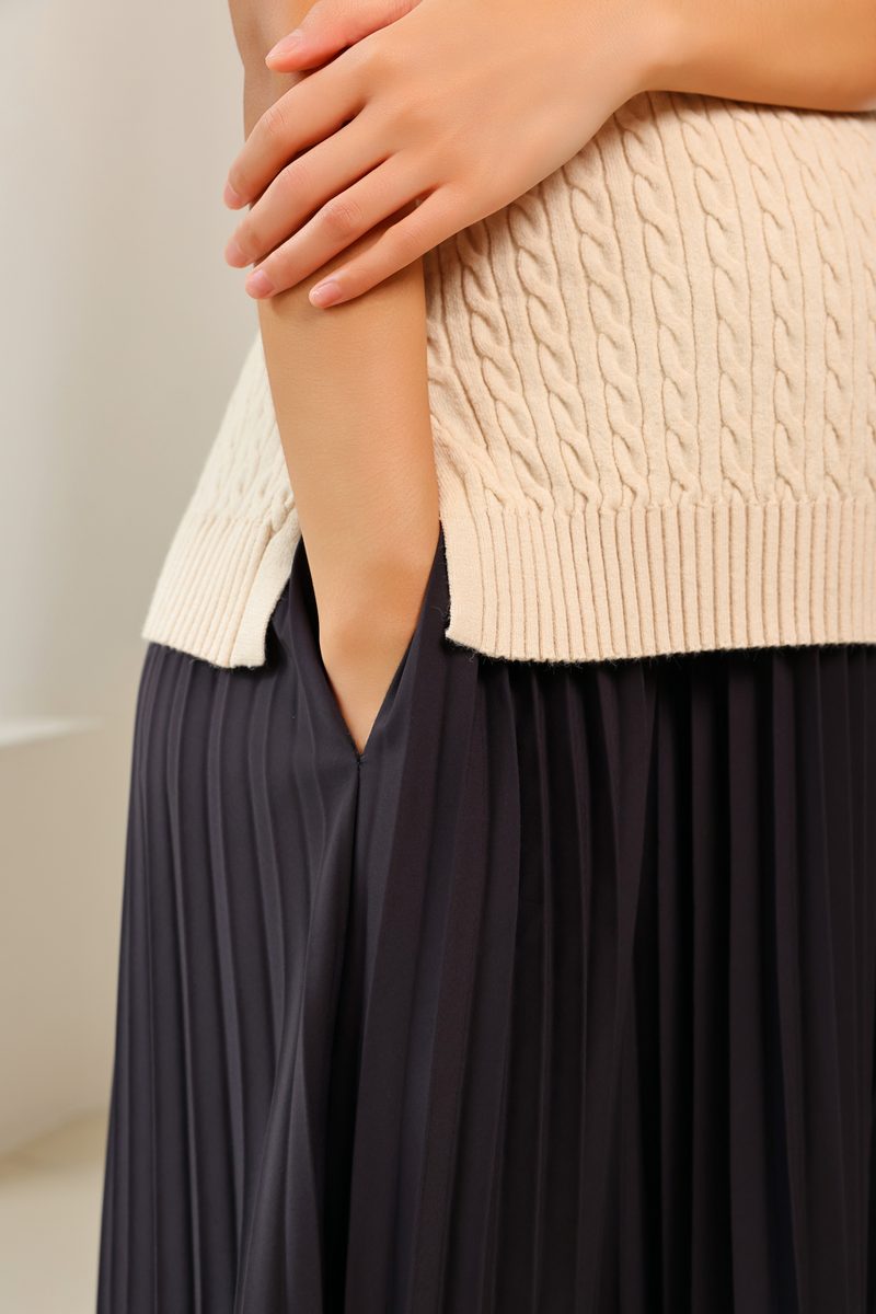 Black Maxi Pleated Skirt