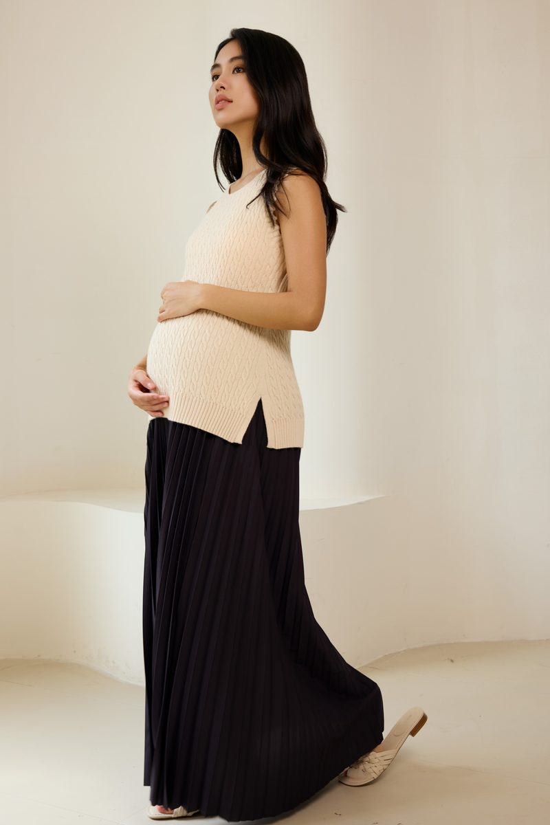 Black Maxi Pleated Skirt