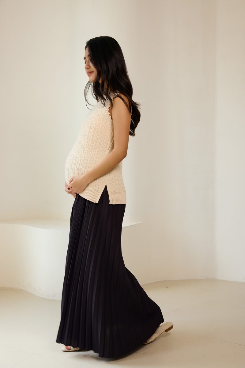 Black Maxi Pleated Skirt