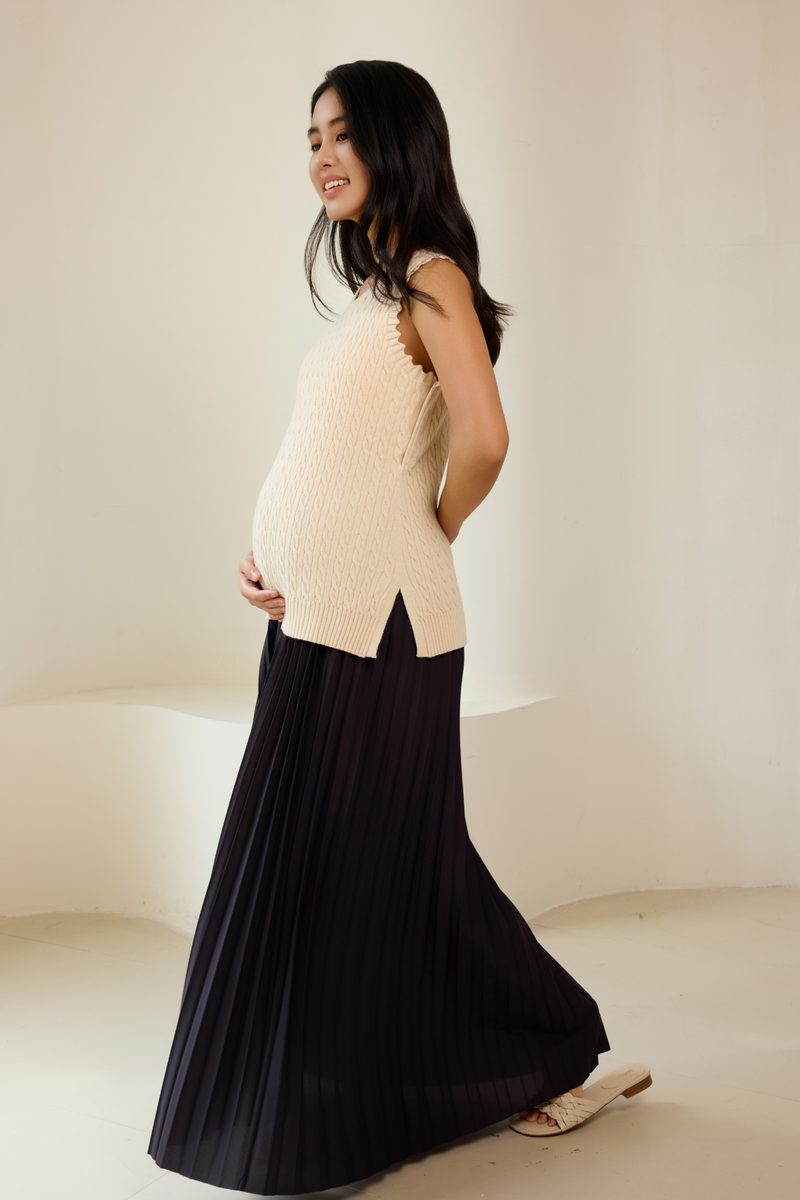 Black Maxi Pleated Skirt