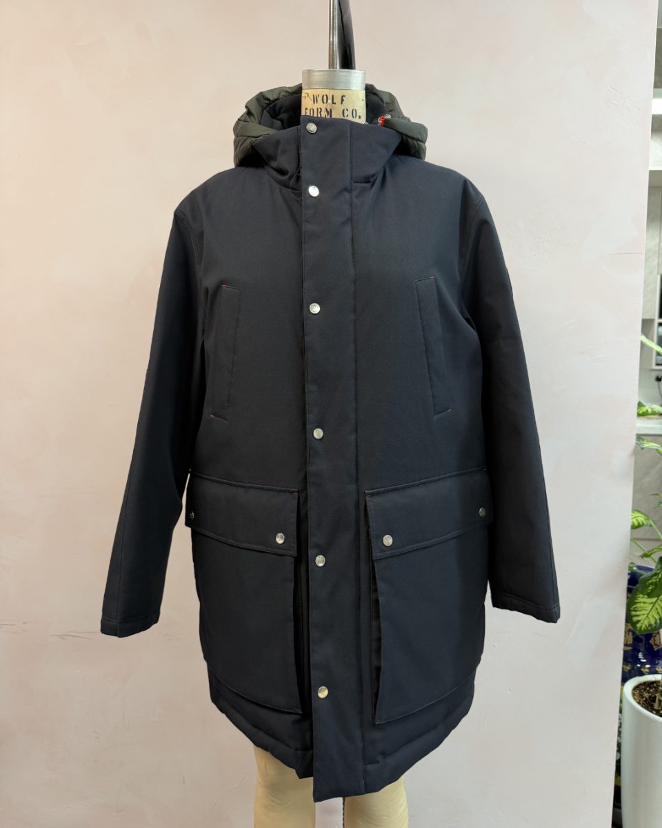 Carolina Herrera Black M Down Jacket (Factory Sample)