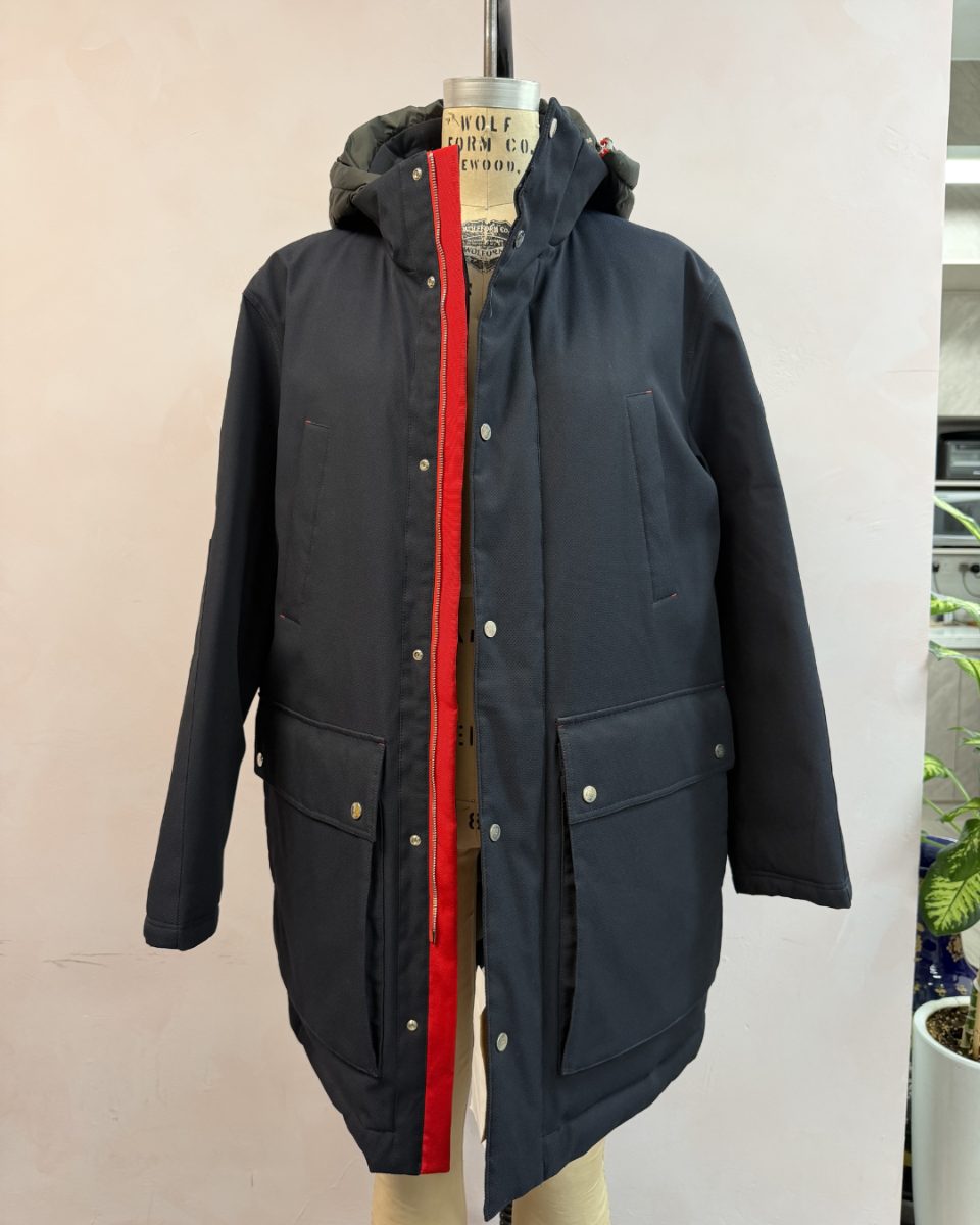 Carolina Herrera Black M Down Jacket (Factory Sample)