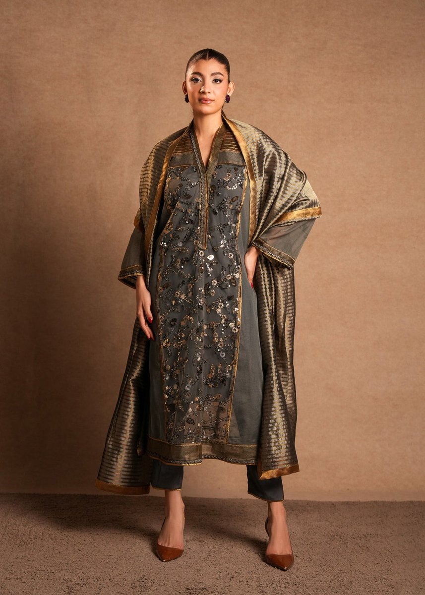 Grey & Gold Two-Piece Outfit - Shalwar Kameez