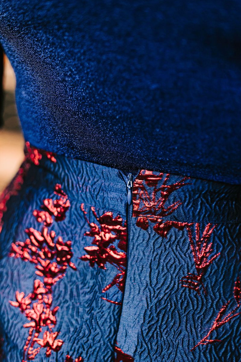 SAN FRANCISCO SKIRT SHORT LENGTH BLU WITH RED FLOWERS