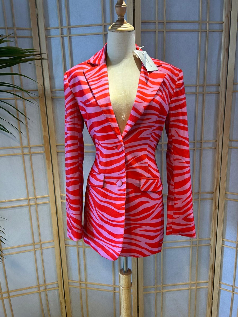 NA-KD x Janka Polliani Blazer Pink Zebra