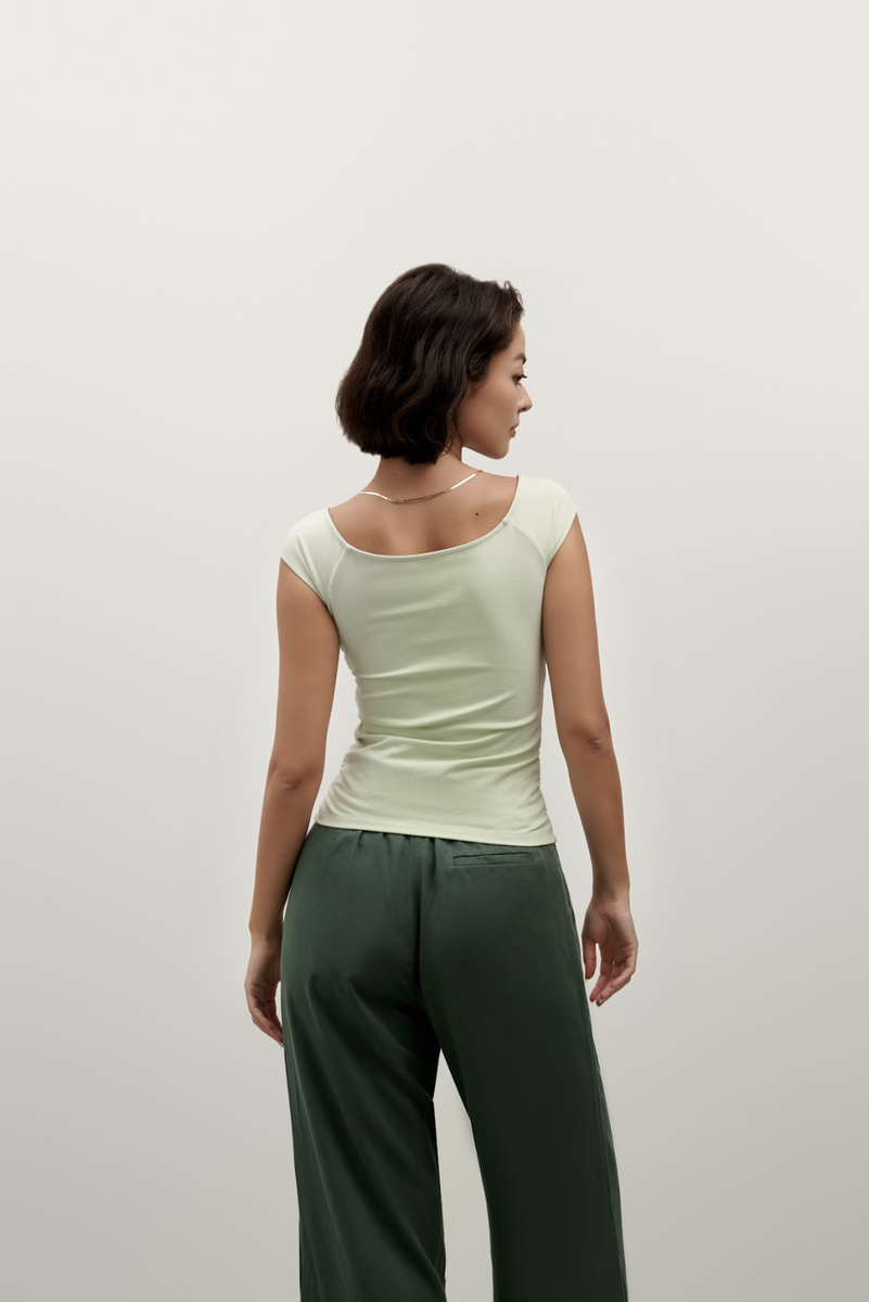Brigitte Poised Top - Mint Black