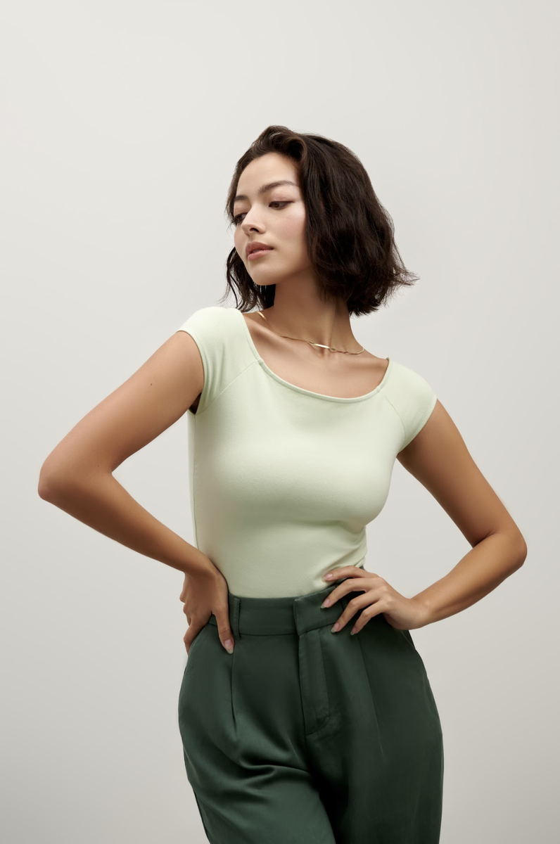 Brigitte Poised Top - Mint Black