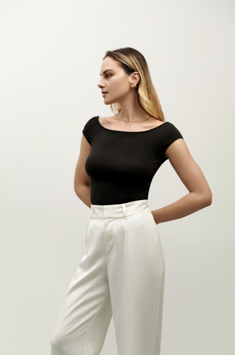 Brigitte Poised Top - Black