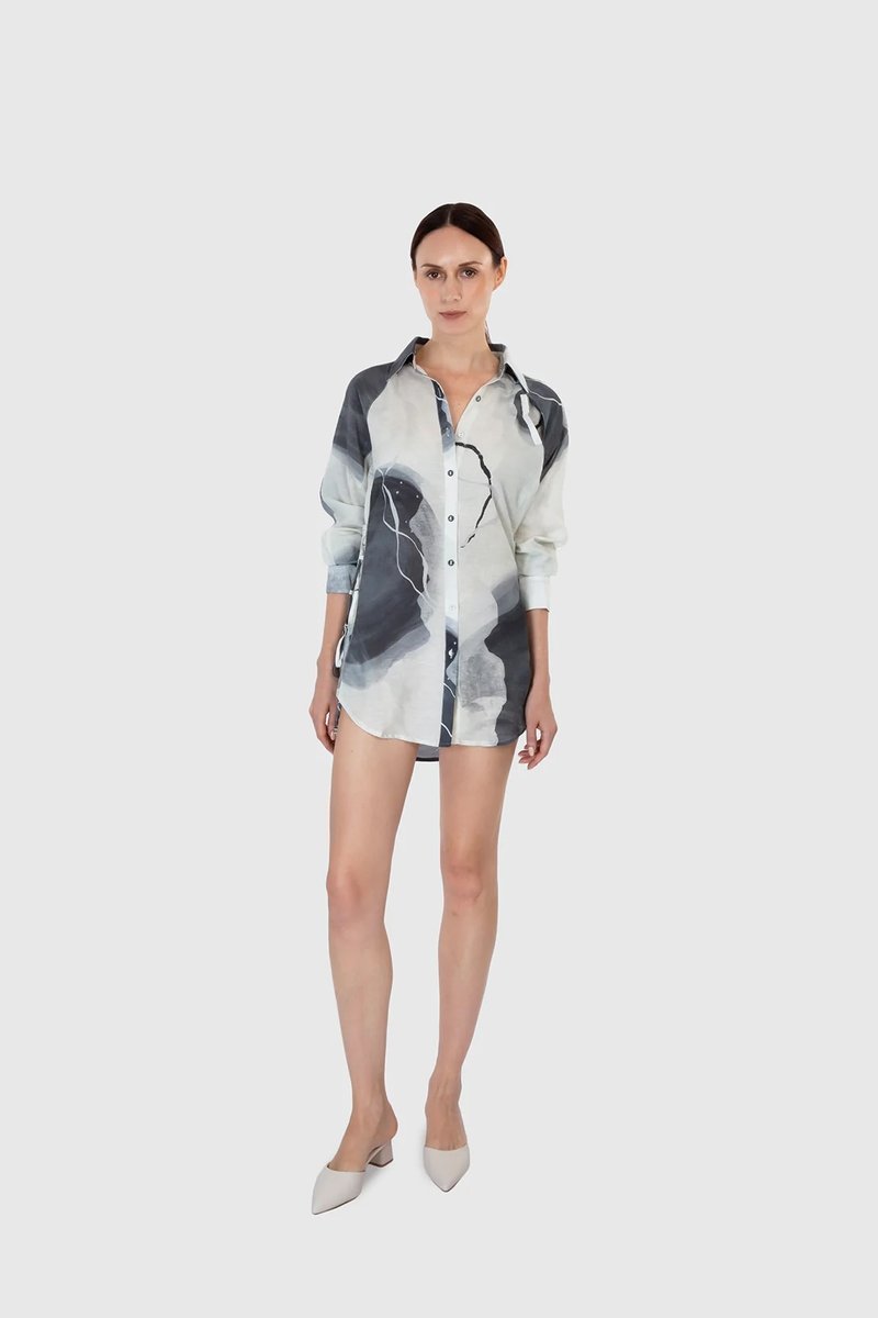 Extra long Button Down Shirt - S