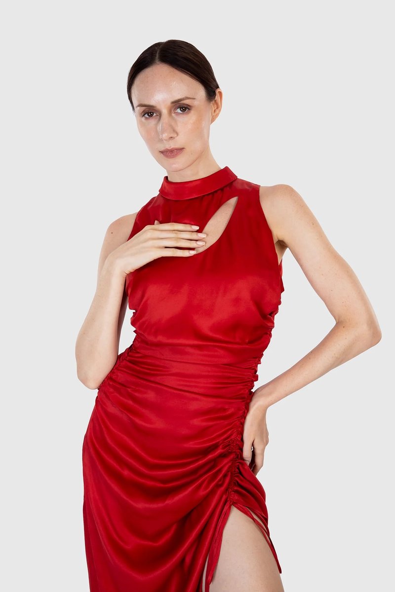 Sleeveless Calf Length Regia Dress - M