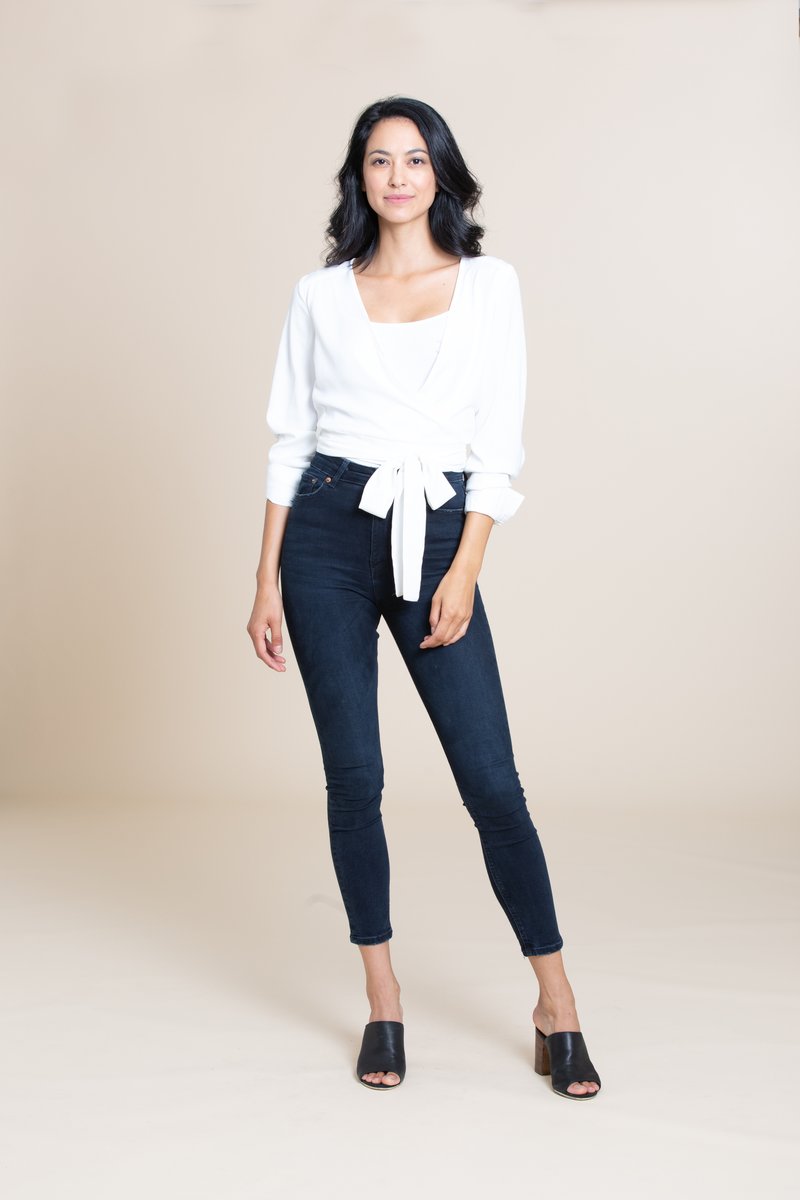 Alexa Wrap White