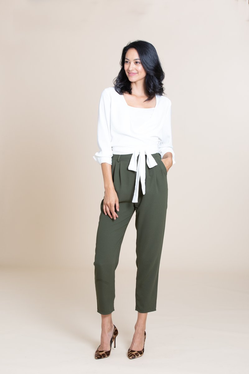 Alexa Wrap White