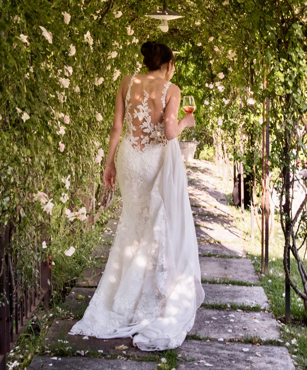 Wedding Pronovias Privee Mermaid dress + veil