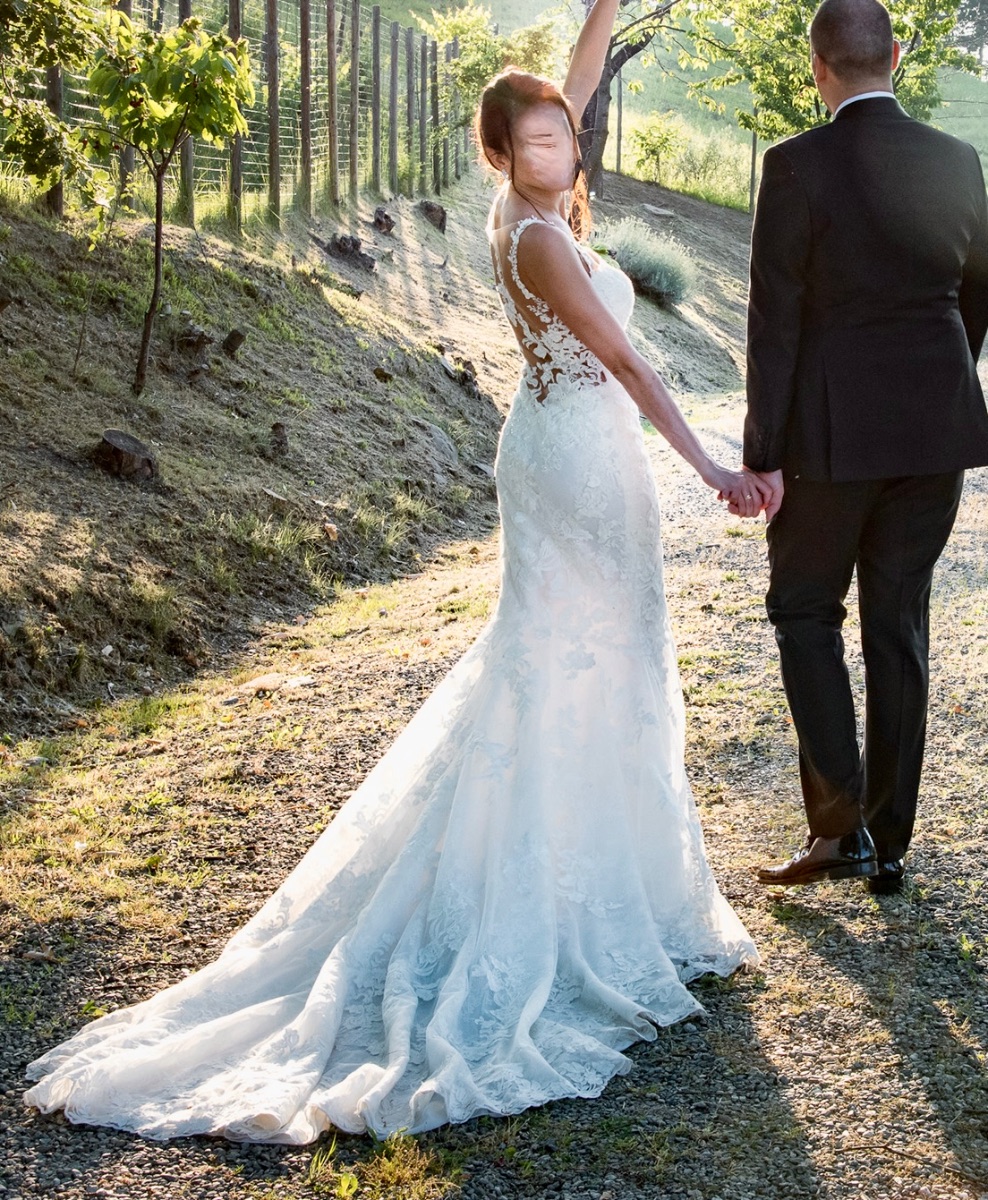 Wedding Pronovias Privee Mermaid dress + veil