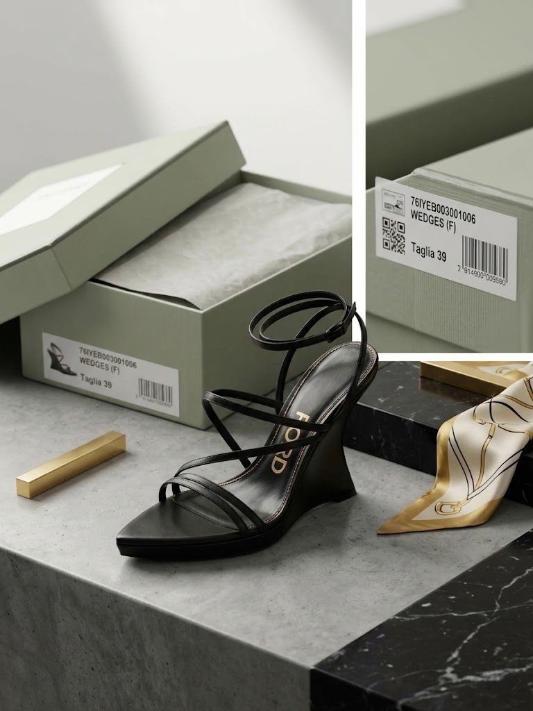Tom Ford Pointed-Toe Wedge Sandals – Black Leather